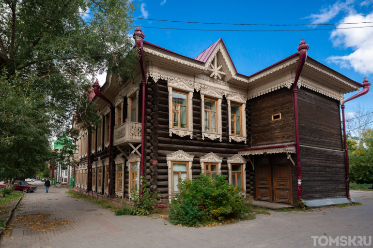 WoodTomsk: история одного дома и художника. Доходный дом на Гагарина