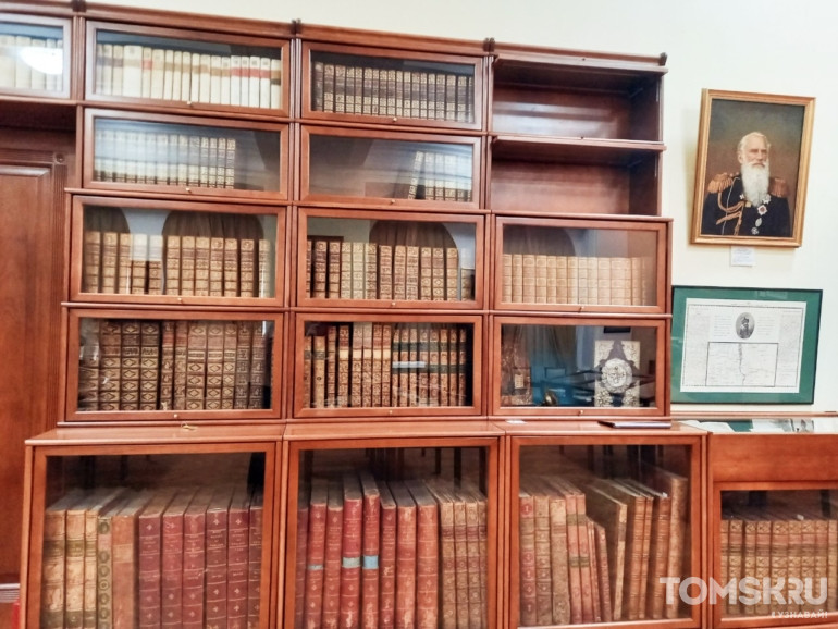 «Каждая из них уникальна»: как в Томске хранят и реставрируют редкие книги