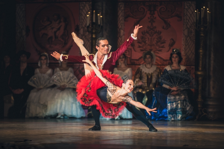 Московский классический балет начинает сибирские гастроли: на сцене Томской драмы пройдут два спектакля