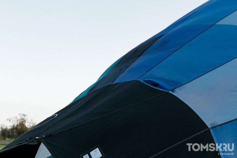 Летят воздушные шары: в Томске прошли тестовые запуски аэростатов фестиваля «ВВЕРХ»