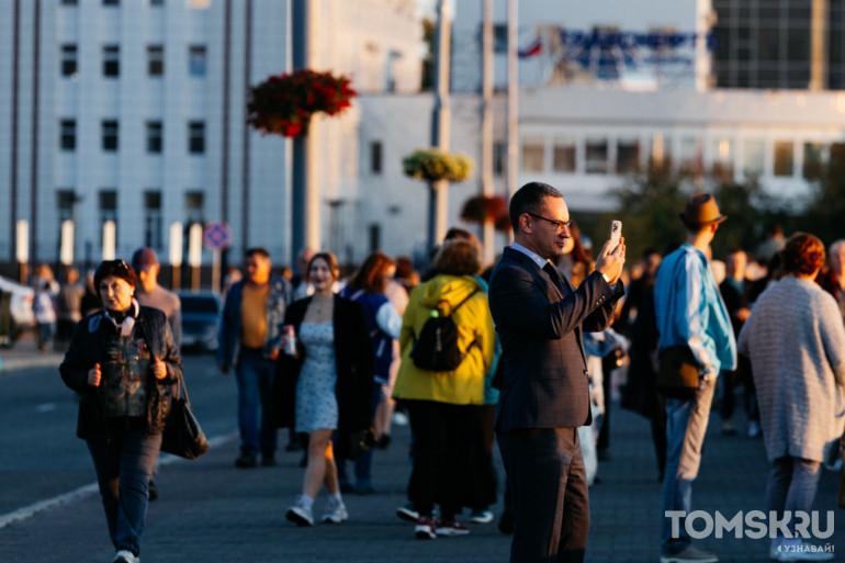 Фоторепортаж: первый сибирский фестиваль воздушных шаров стартовал в Томске