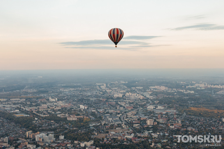 Летят воздушные шары: в Томске прошли тестовые запуски аэростатов фестиваля «ВВЕРХ»