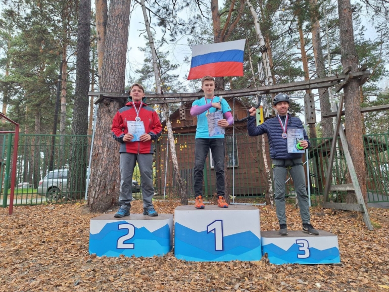 В Томске прошли чемпионат и первенство СФО по альпинизму