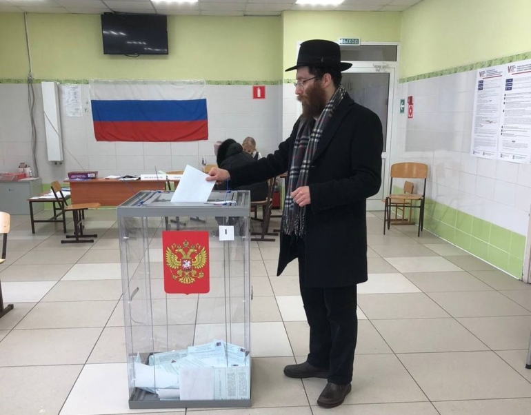 Представители томского духовенства проголосовали на президентских выборах