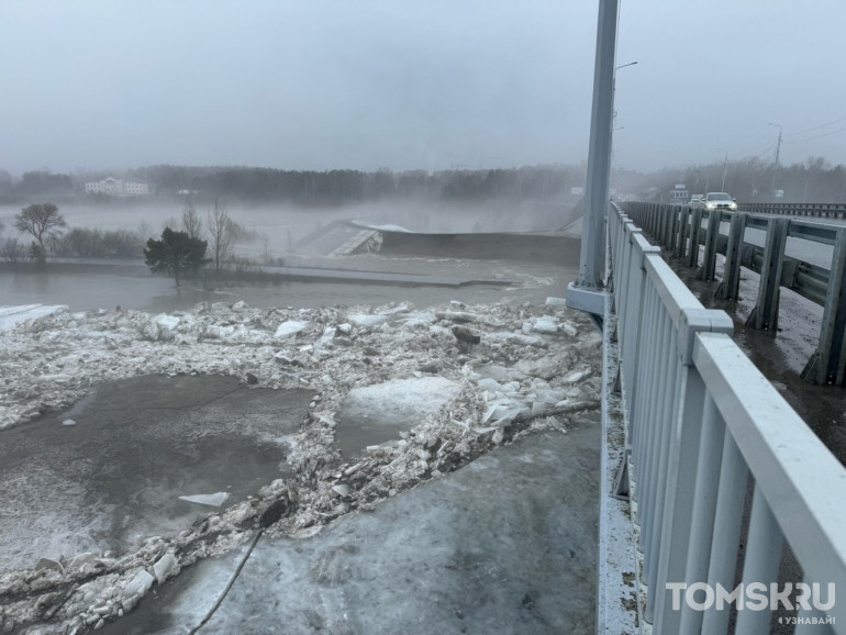 Земляная дамба в Томске размыта, дорогу на Сенную Курью смыло – фоторепортаж