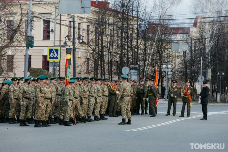 В Томске прошла генеральная репетиция парада Победы. Фоторепортаж Tomsk.ru