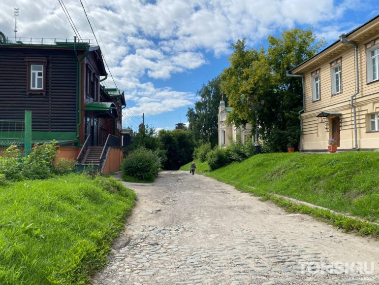 Улица Бакунина: чем «пахнет» история