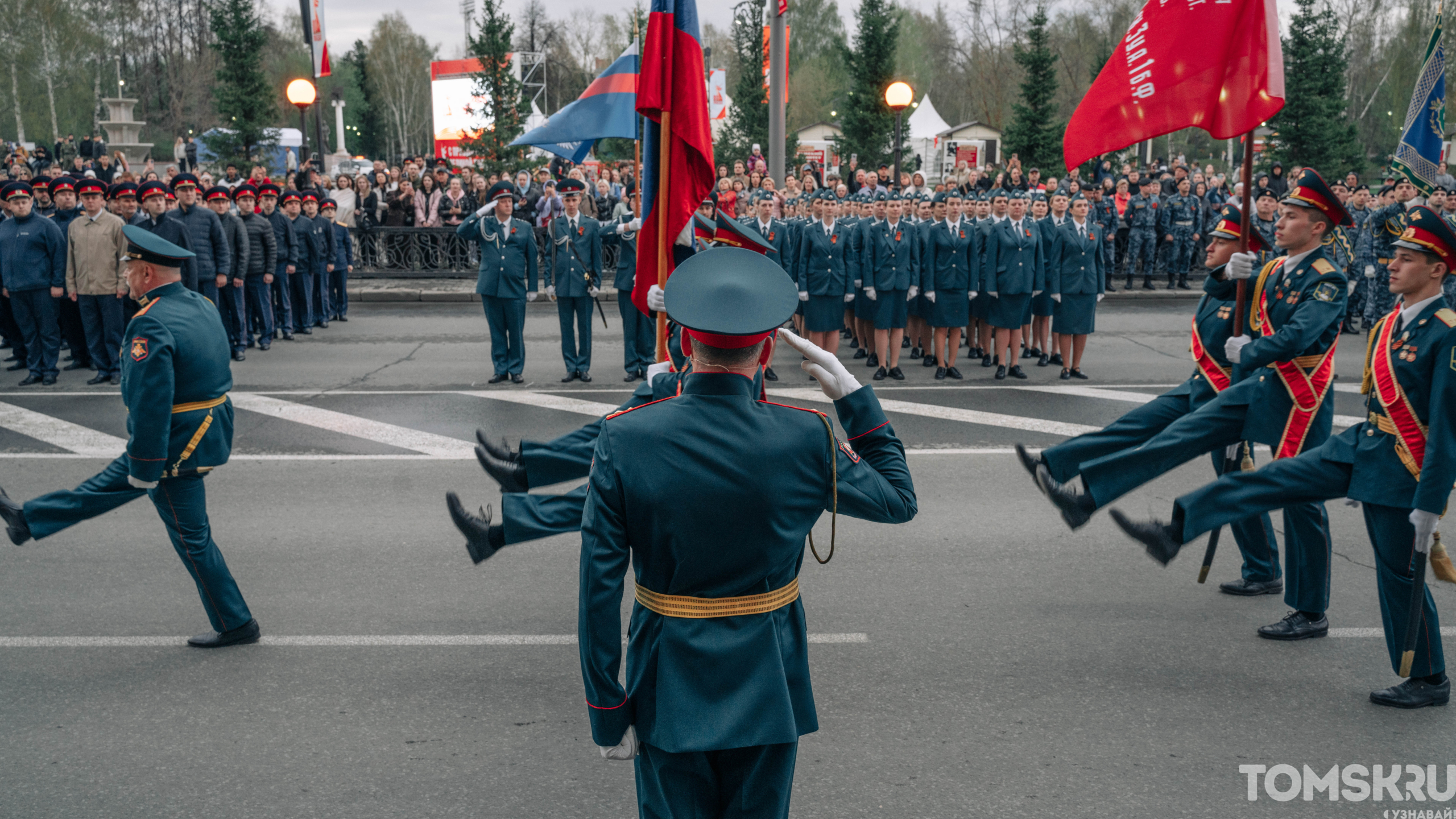Улыбки и собранность: как в Томске прошла репетиция парада Победы