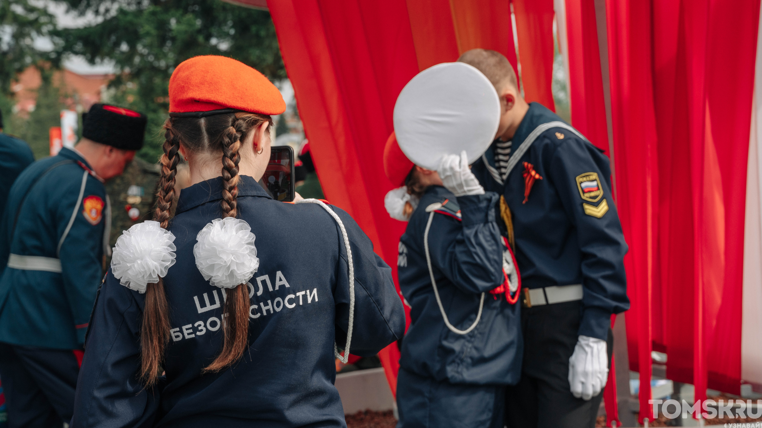 Техника, ветераны и Бессмертный полк: как прошел Парад Победы в Томске