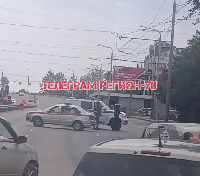Стало известно, почему перекрывали дорогу на Пушкина в Томске