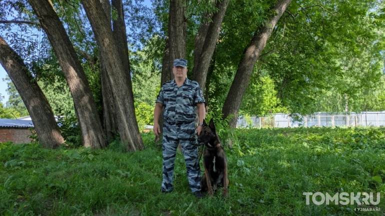 «Это не просто служебный пес, это товарищ»: фоторепортаж ко Дню кинолога