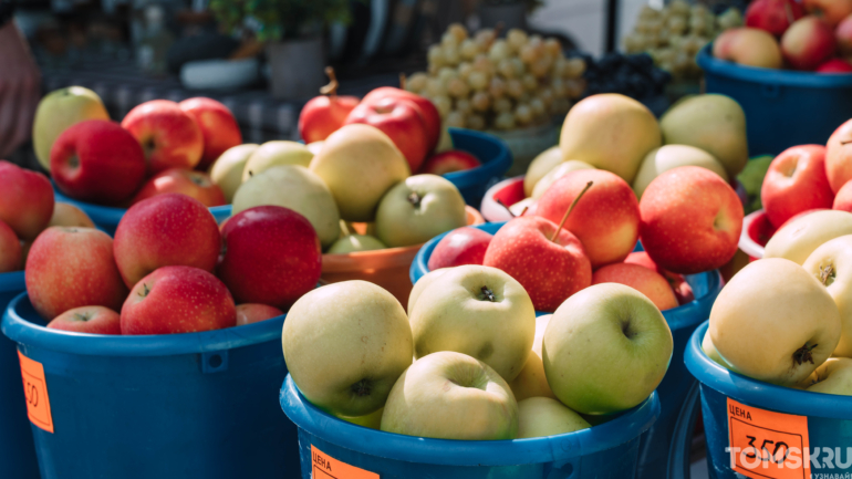 Фоторепортаж: рекордная шаурма и гастро-битвы собрали тысячи томичей на «ЕСТЬ ФЕСТ»