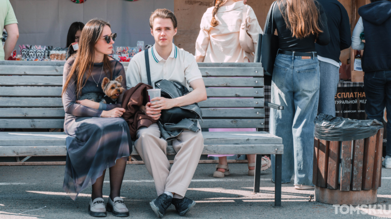 Фоторепортаж: рекордная шаурма и гастро-битвы собрали тысячи томичей на «ЕСТЬ ФЕСТ»