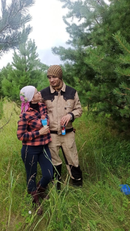 В одной руке – микрофон, в другой– подгузник: откровения сибирской мамы-блогера о декрете, юморе и миллионах просмотров