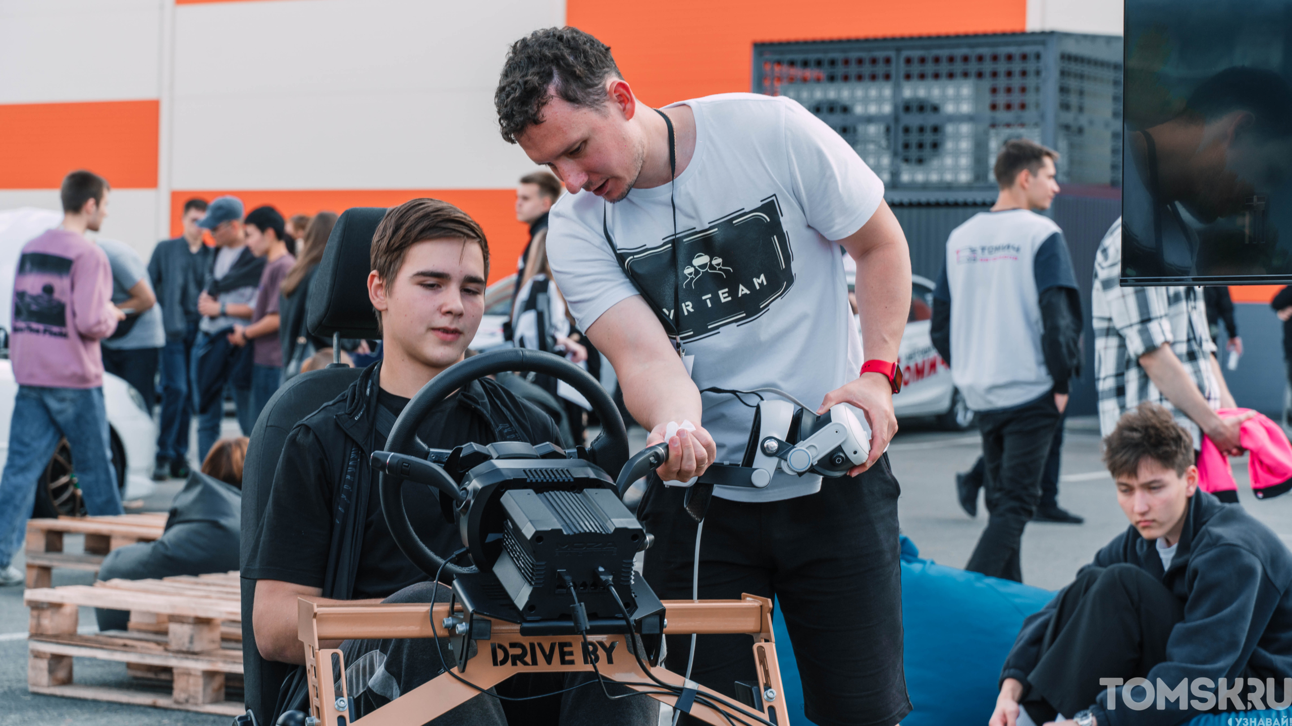 Множество авто и конкурс мастеров: в Томске прошел первый «ТомичФест»