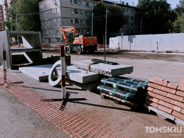 Ремонт теплотрассы на Савиных в Томске закончат к середине сентября