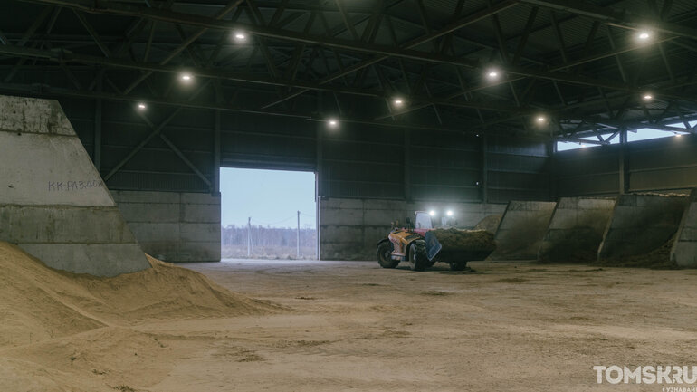 Как выглядит самая крупная молочная ферма в Томской области — фоторепортаж
