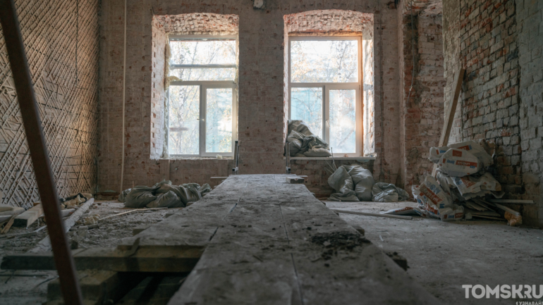 В Томске реставрируют каменную усадьбу детской художественной школы № 1