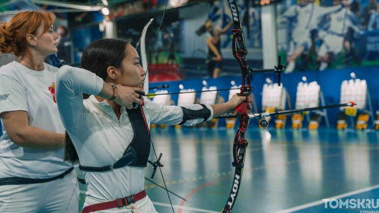 Красиво и эстетично: как прошел турнир по стрельбе из лука в Томске