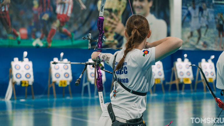 Красиво и эстетично: как прошел турнир по стрельбе из лука в Томске