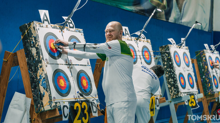 Красиво и эстетично: как прошел турнир по стрельбе из лука в Томске