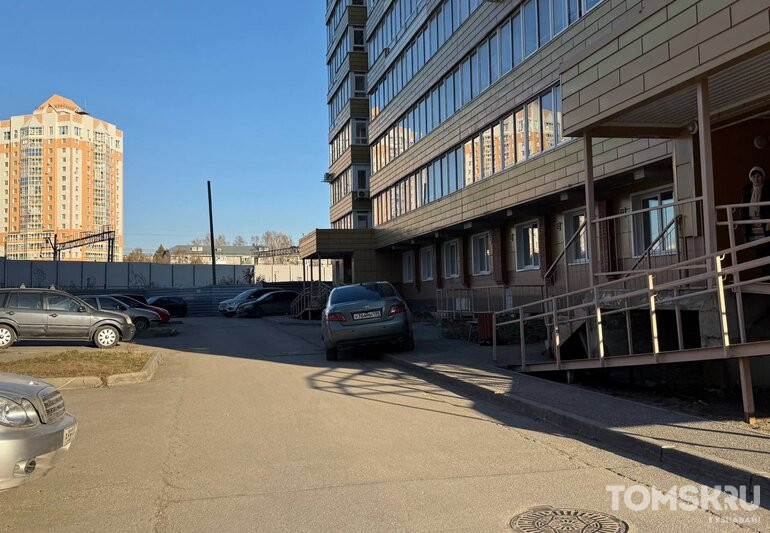 Мастера томской парковки: без доступа к воде или проблемы с геометрией