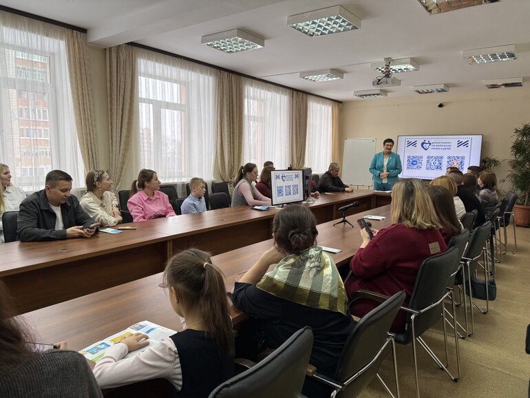 В Томске прошла встреча с полуфиналистами конкурса «Это у нас семейное»