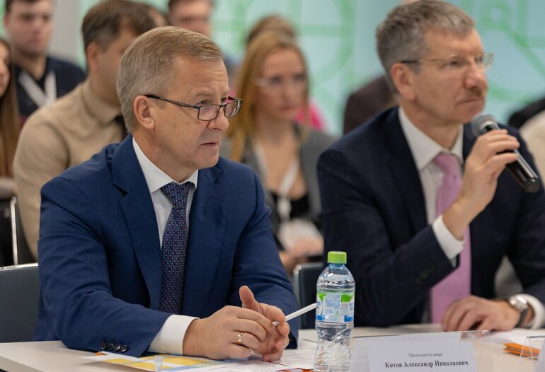 В Сибирской Сервисной Компании прошла научно-техническая конференция