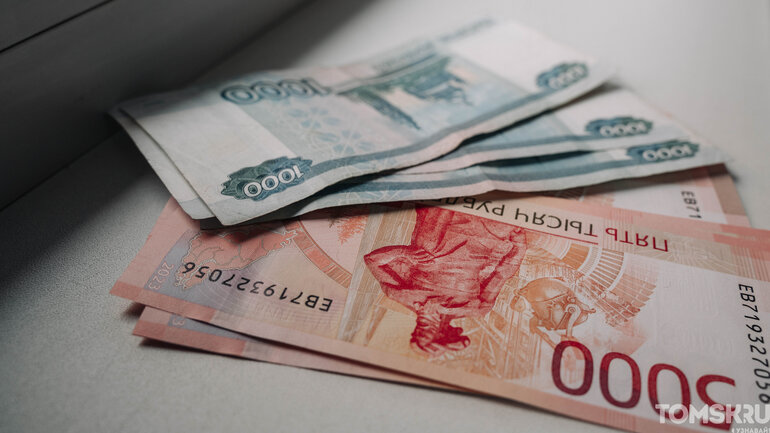 В Томской области сантехникам готовы платить больше за ремонт и отделку