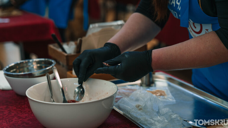 В Томске прошел первый «Пельменный турнир»: показываем, как это было