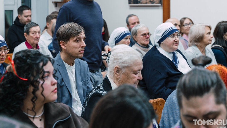 Как празднуют рождество томские католики — фото