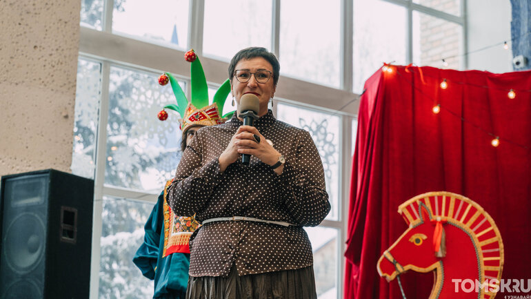 В Томске прошла Елка для детей из приемных и замещающих семей