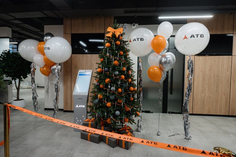 Азиатско-Тихоокеанский банк открыл первый офис нового формата в Томске