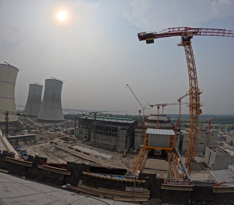 Место силы — дом: из Северска до Бангладеша и обратно