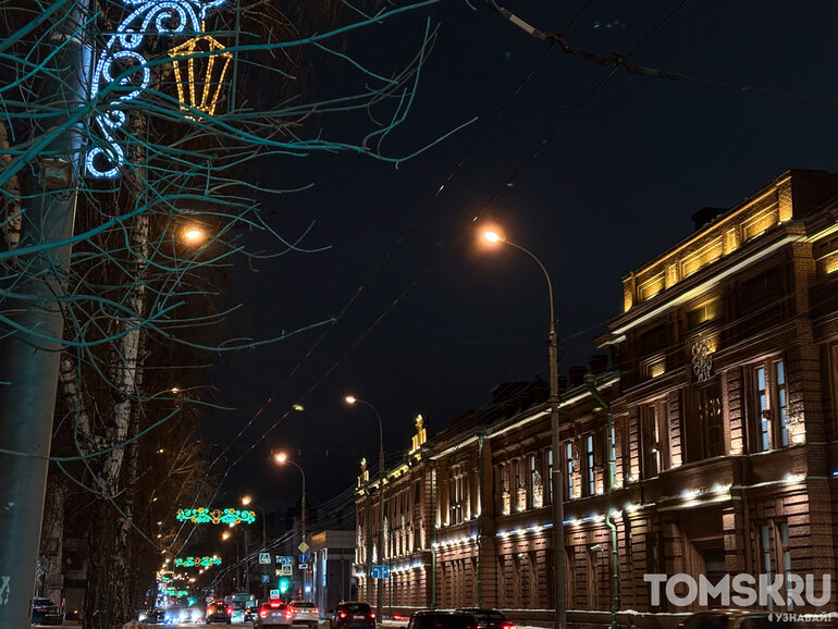 Фоторепортаж: в Томске стартовал новогодний сезон
