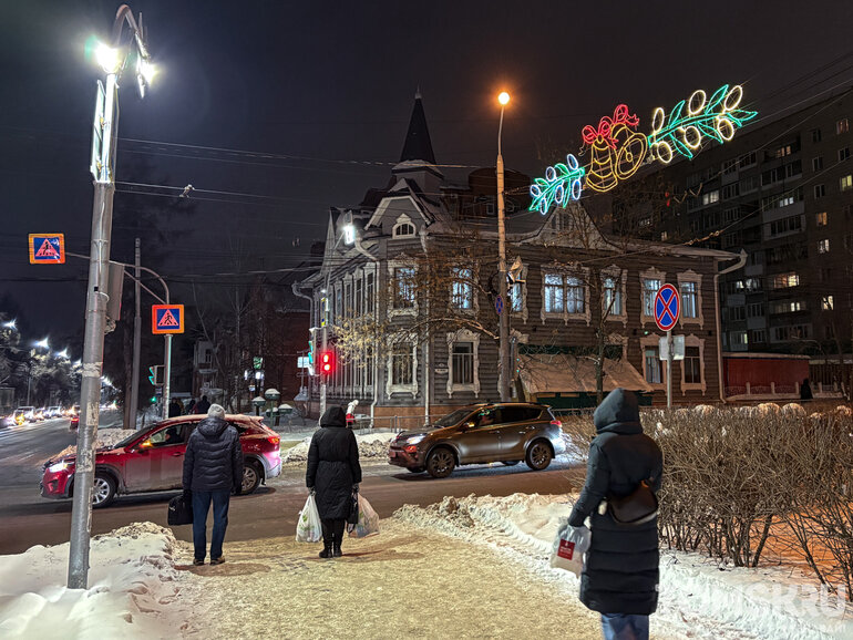 Фоторепортаж: в Томске стартовал новогодний сезон