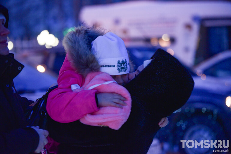 Томские школьники вернулись с главной елки страны в Кремлевском дворце