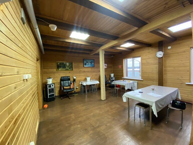 Суд запретил работу рехаба в деревне под Северском