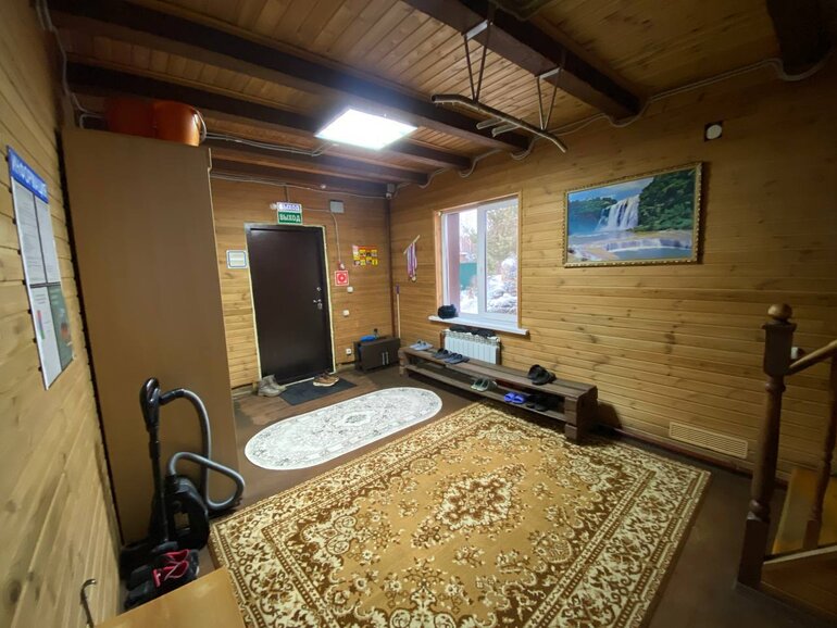 Суд запретил работу рехаба в деревне под Северском