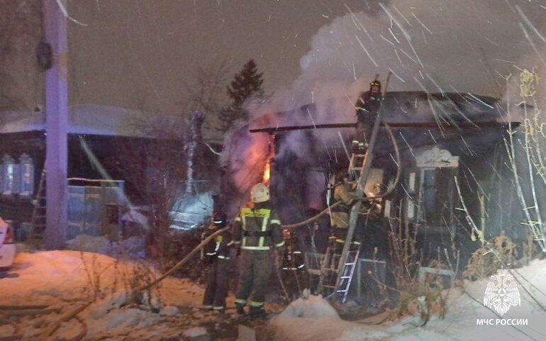 Томич погиб в пожаре на переулке Соляном