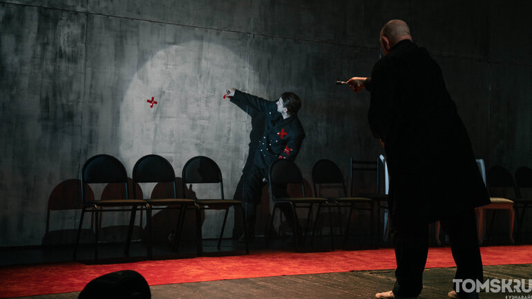 «Очень простая история» в Драме или Грибоедов в ТЮЗе: театральная афиша Томска