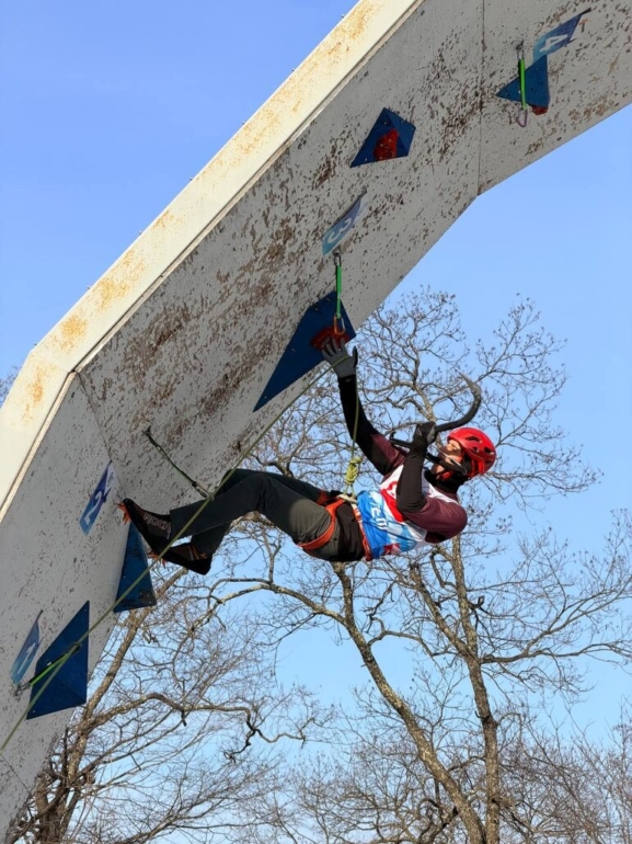 Томские ледолазы завоевали четыре медали на этапах Кубка России