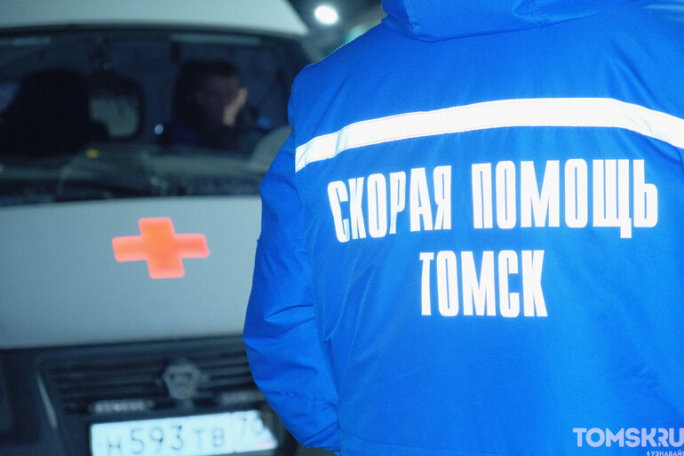 Пока город праздновал: томский журналист провел новогоднюю ночь на скорой помощи