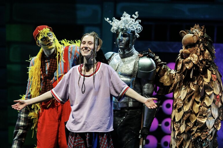 Путешествие по театру и общение с актерами: в Томской драме пройдет День открытых дверей