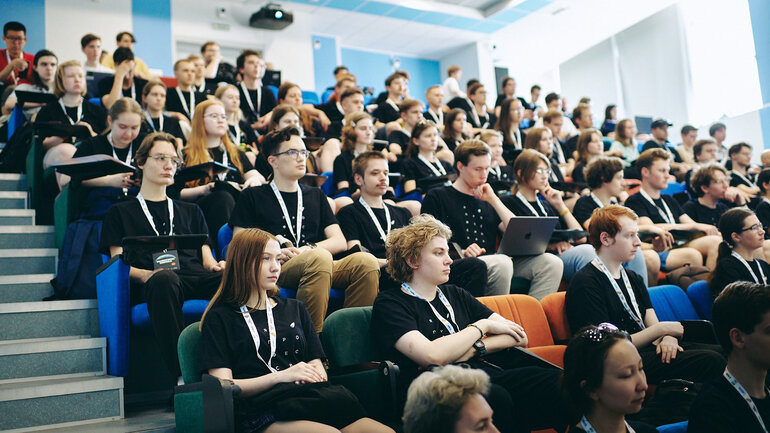 От психологии до биотехнологий: в Томске пройдут очные финалы олимпиады «Я — профессионал» по четырем направлениям