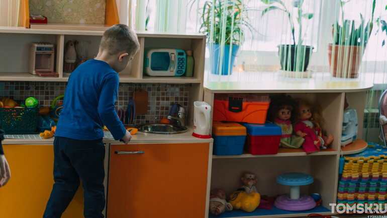 «Где чужих детей не бывает»: томский журналист увидел, как живет центр помощи детям-сиротам «Росток»