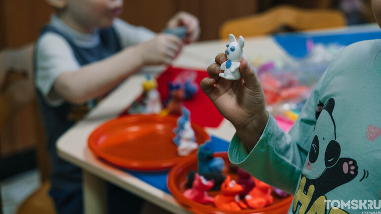 «Где чужих детей не бывает»: томский журналист увидел, как живет центр помощи детям-сиротам «Росток»