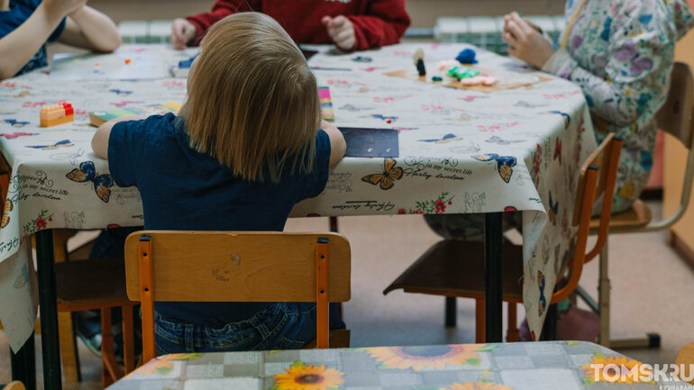 «Где чужих детей не бывает»: томский журналист увидел, как живет центр помощи детям-сиротам «Росток»