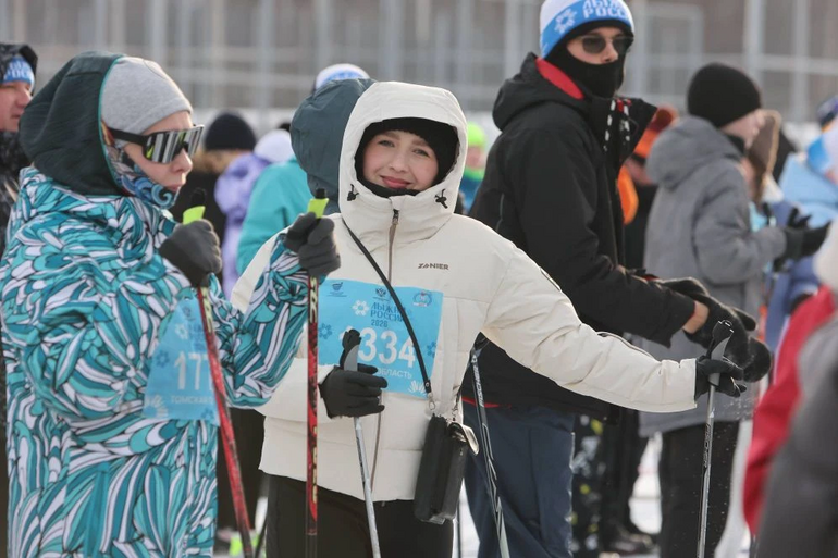 Владимир Мазур открыл «Лыжню России» в Томске