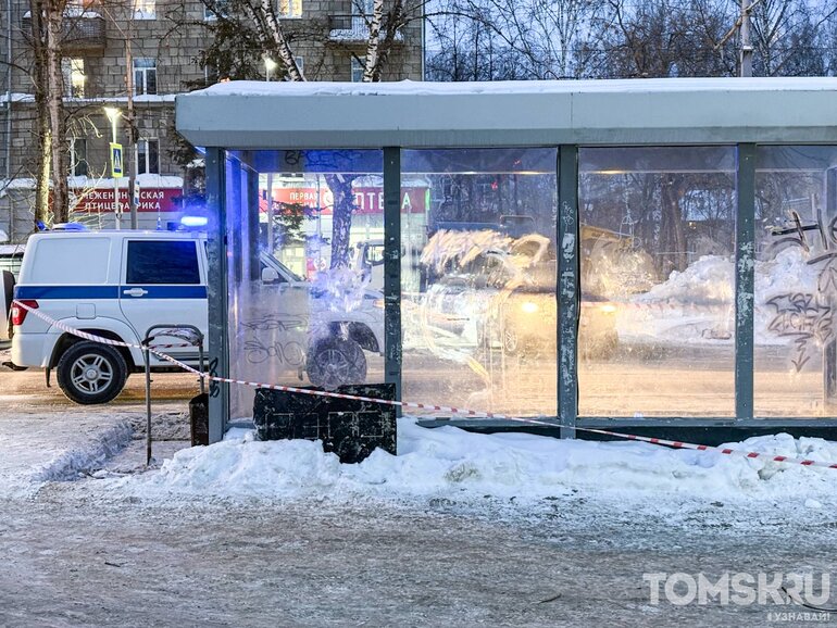 Полиция оцепила остановку на пересечении проспектов Кирова и Комсомольский